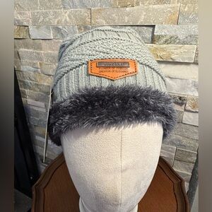 Hindawi Grey Faux Fur-lined Knit Beanie Hat Skully Scully One Size NWT